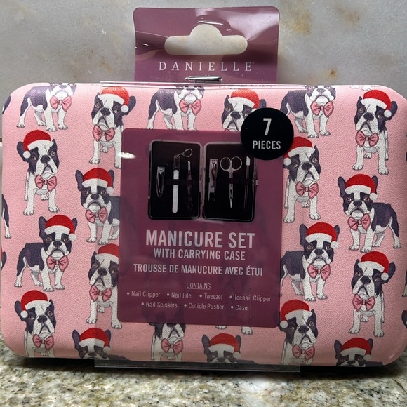NEW French Bulldog Frenchie Boston Terrier Santa Manicure Set Case Christmas - Picture 2 of 6